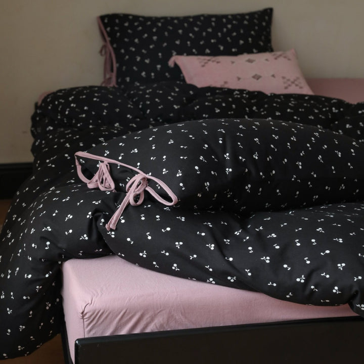 Cotton Reversible Duvet Cover Set with Decorative Tie Closures and Fitted Sheet