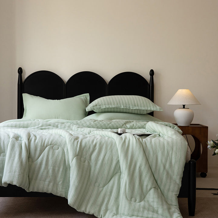Striped Quilted Cotton-Blend Comforter and Pillowcase Set