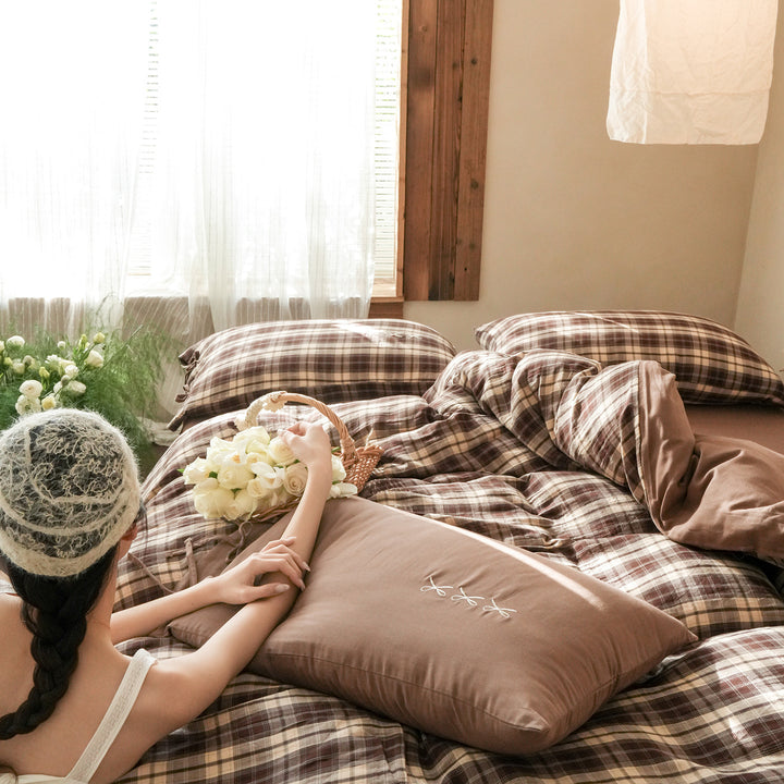 Luxury Plaid Cotton Duvet Cover Set with Corner Ties