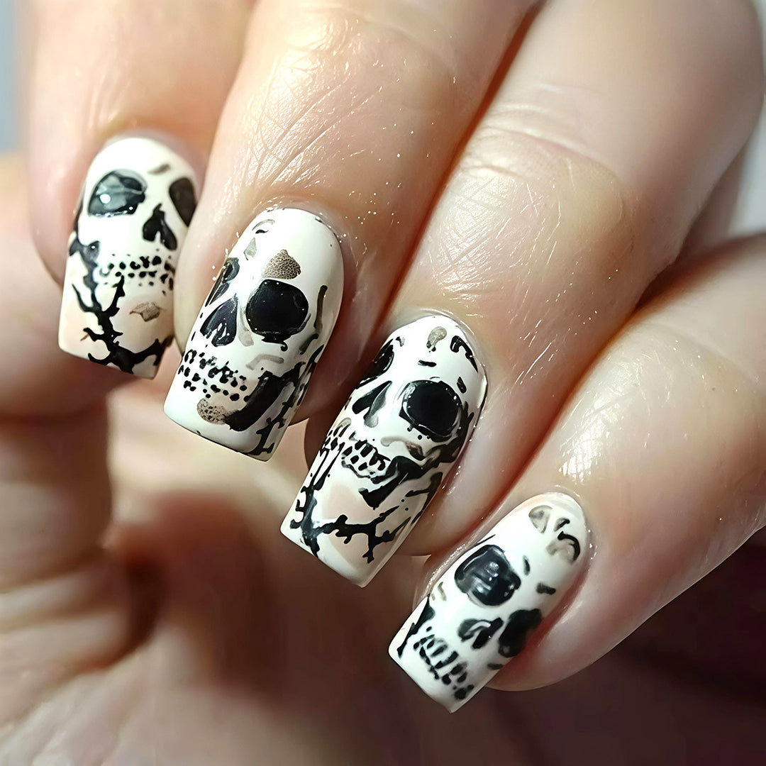 Creative artificial nails with lovingly detailed skull design Stornfield
