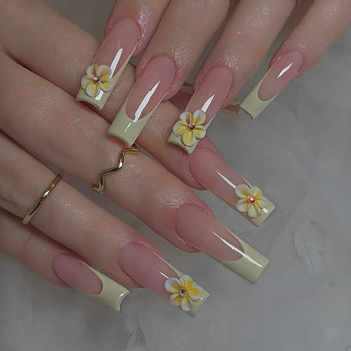 Artistic Floral Press-On Nails Kit Stornfield