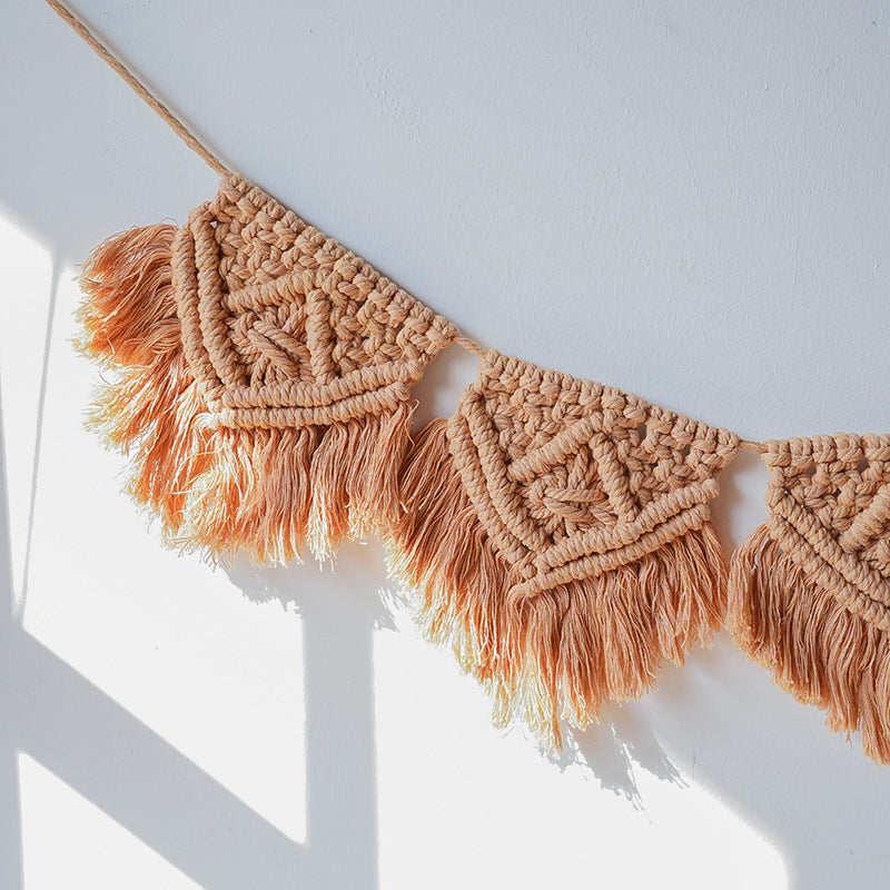 Decorative Macrame Banner Stornfield