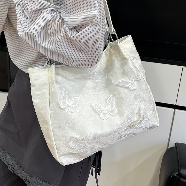 Elegant Embroidered Handbag