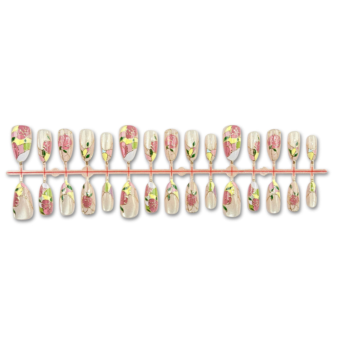 Decorative Artificial Nails Stornfield