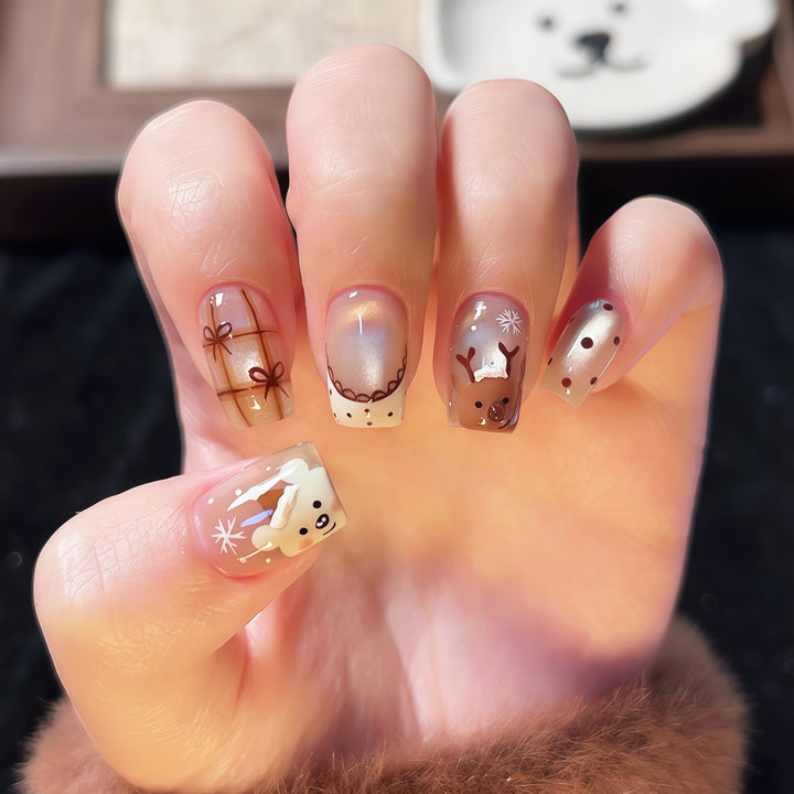 Themed Holiday Press-On Nail Art Set