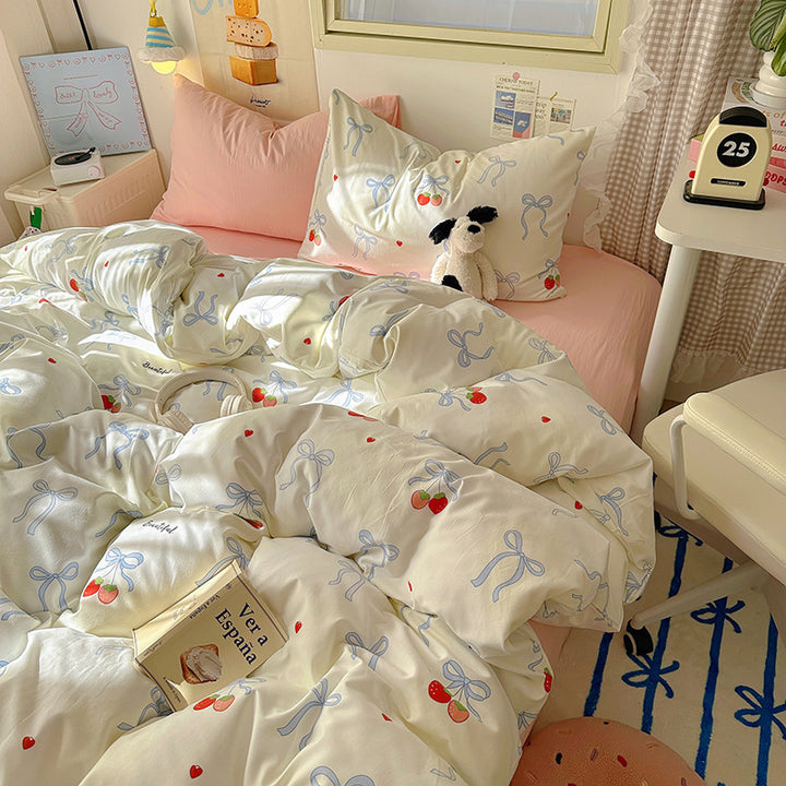 Floral Patterned Quilted Duvet Cover