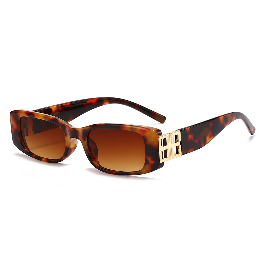 Ladies' fashionable sunglasses with luxurious gold-colored accent Stornfield