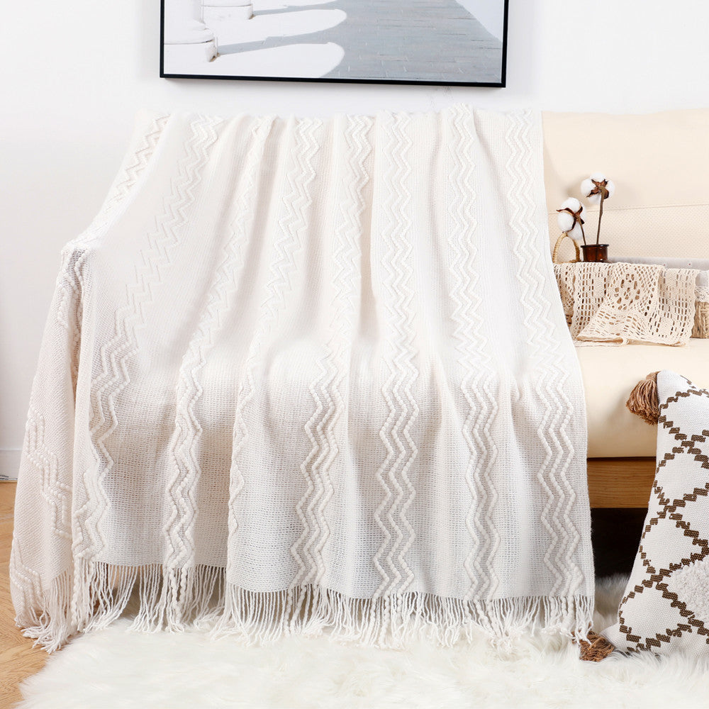 Women Comfortable Knitted Blanket with Modern Zigzag Pattern Stornfield