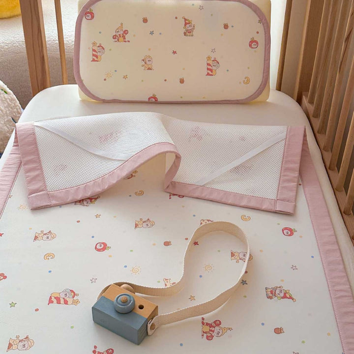 Waterproof Baby Mattress Cover with Cute Dog Prints and Breathable Cover