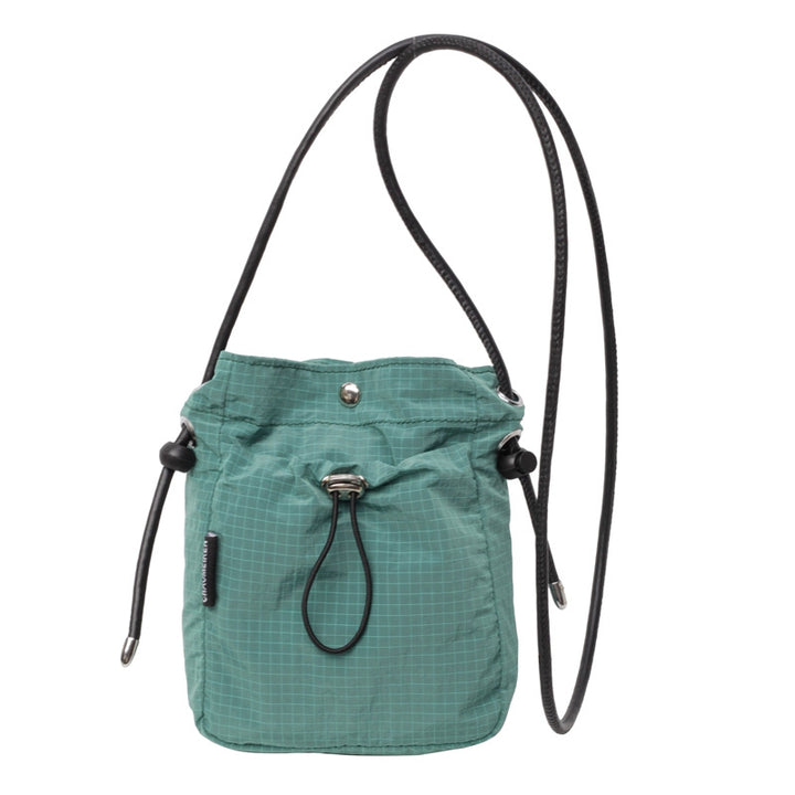 Practical shoulder bag with adjustable carrying system Stornfield
