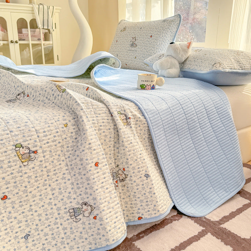 Heart Pattern Quilted Bedspread