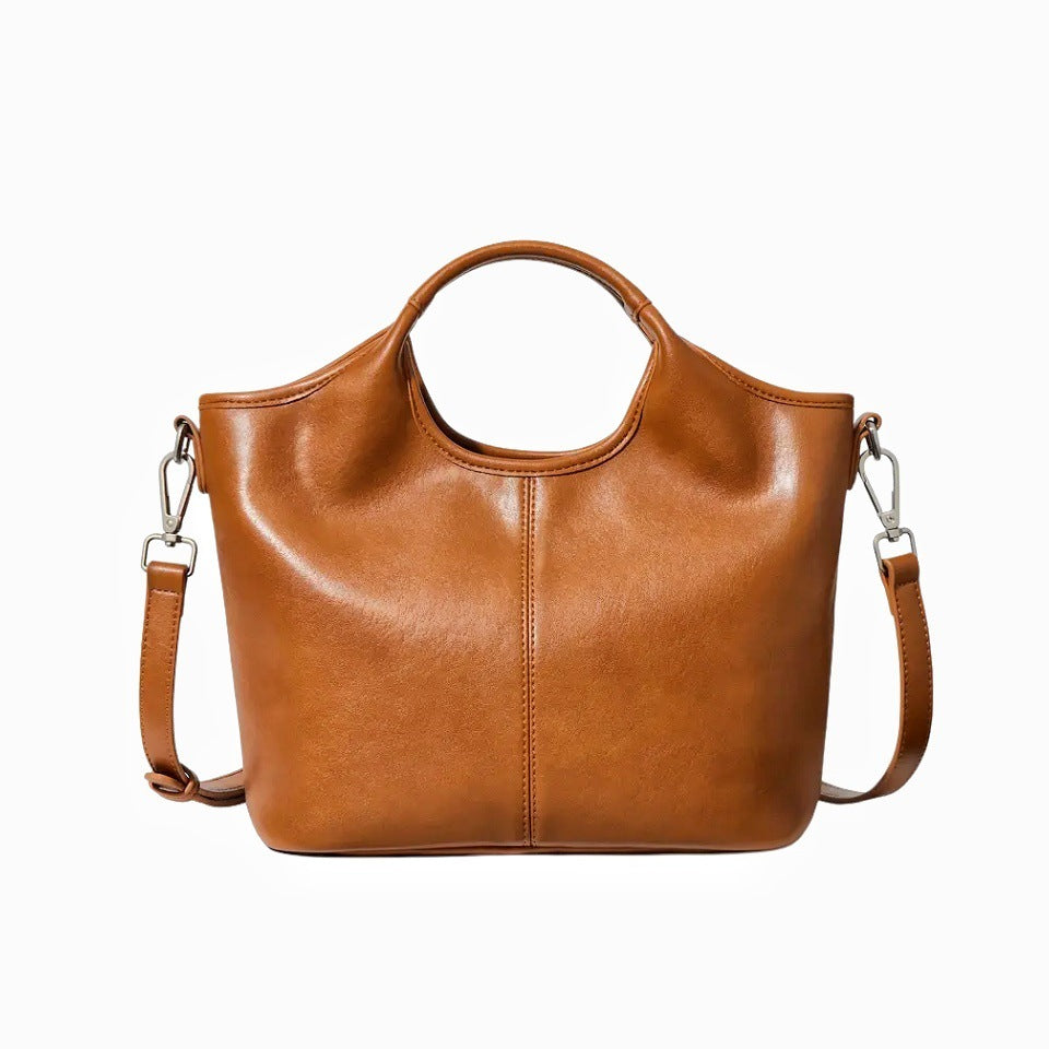 Handcrafted leather bag Stornfield