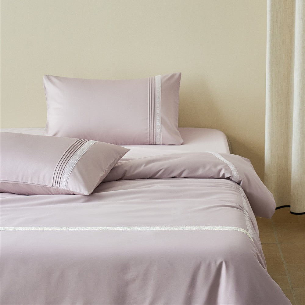 Luxurious cotton satin bedding set with fine lace trim
