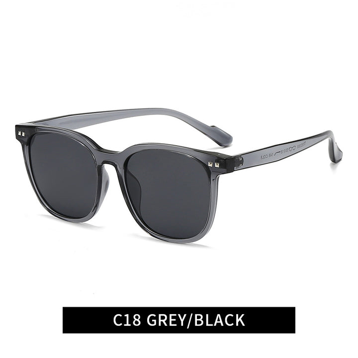Women timeless sunglasses in modern rectangular design Stornfield