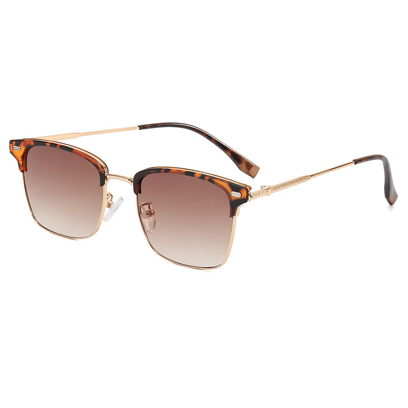 Ladies fashion glasses in elegant square design Stornfield