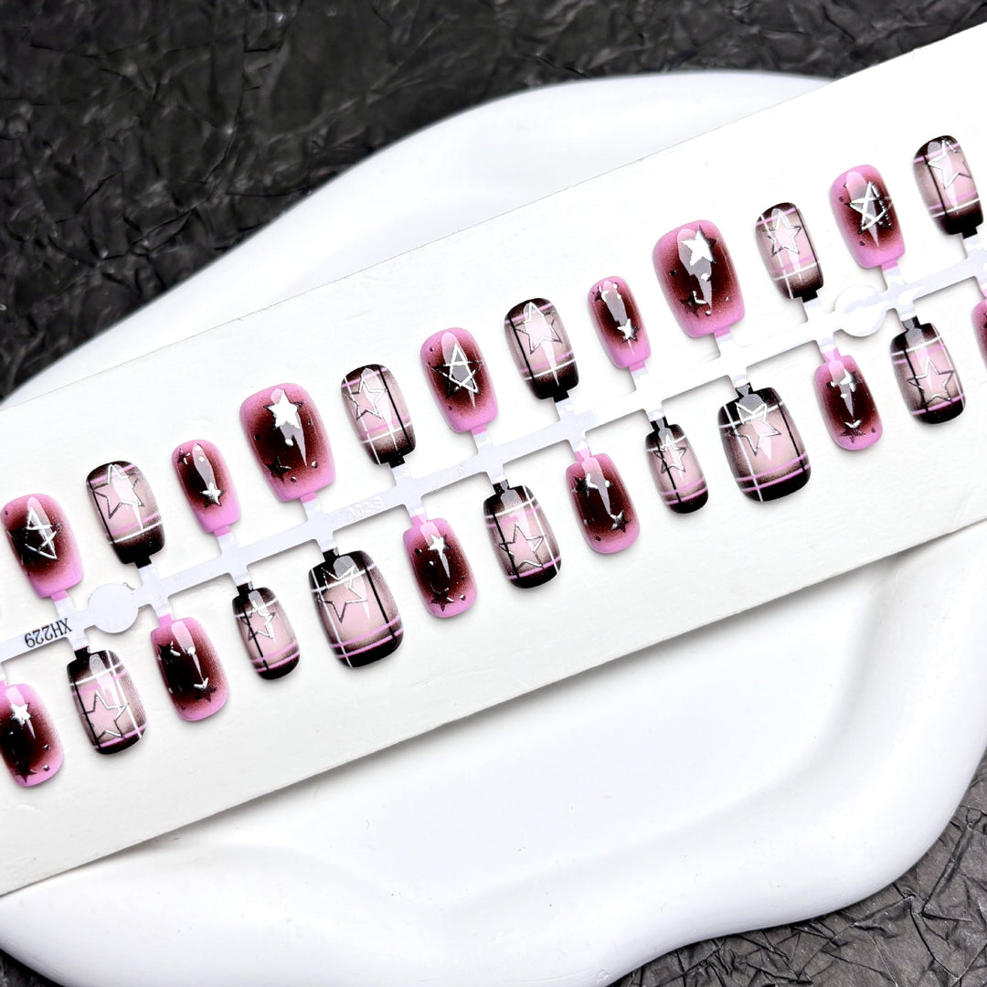 High-Quality Artistic Press-On Nail Art Set