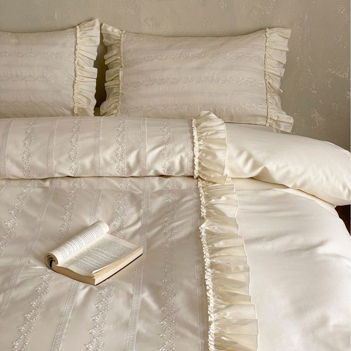French-Inspired Ruffled Embroidered Cotton Sateen Duvet Cover Set with Pillow Shams
