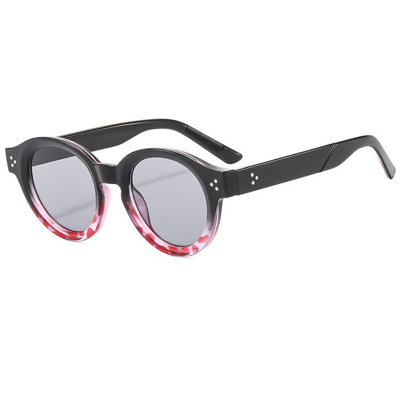 Ladies' fashionable sunglasses with clear and structured frame Stornfield