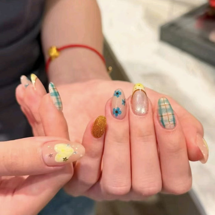 Stylish Press-On Nail Wraps Stornfield