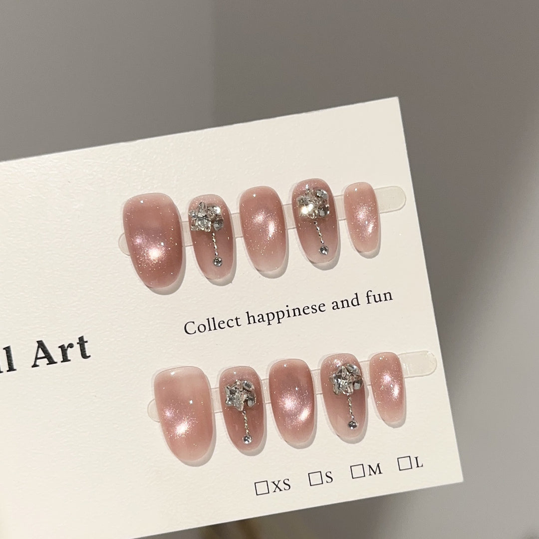 Elegant Glittering Press-On Nail Art Set