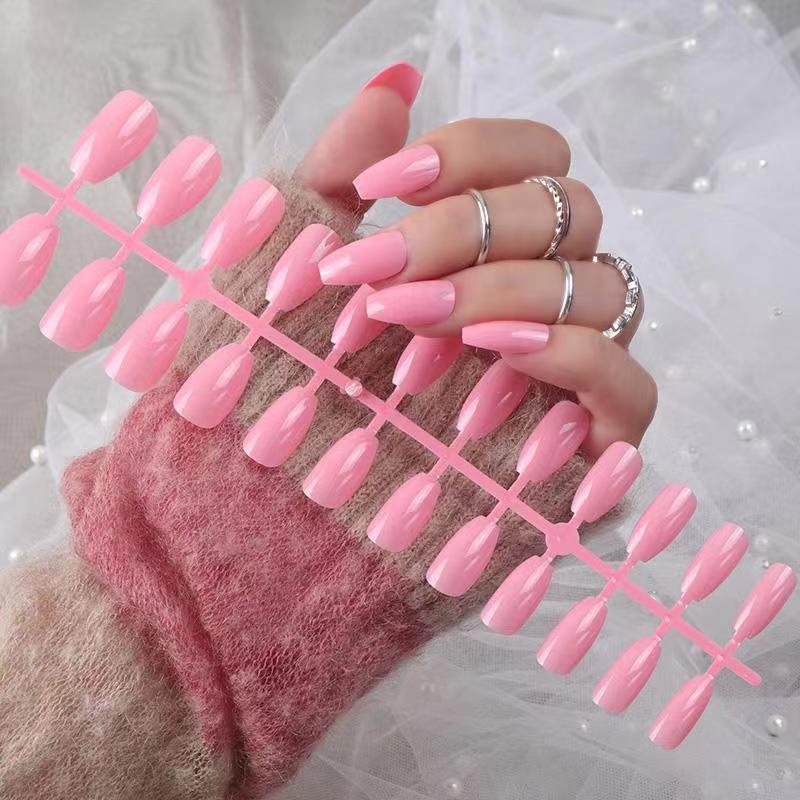 Premium Long-Lasting Press-On Nail Tips Stornfield