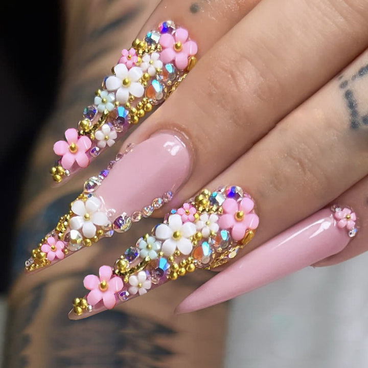 Artificial nail set with floral 3D decorations and glitter Stornfield