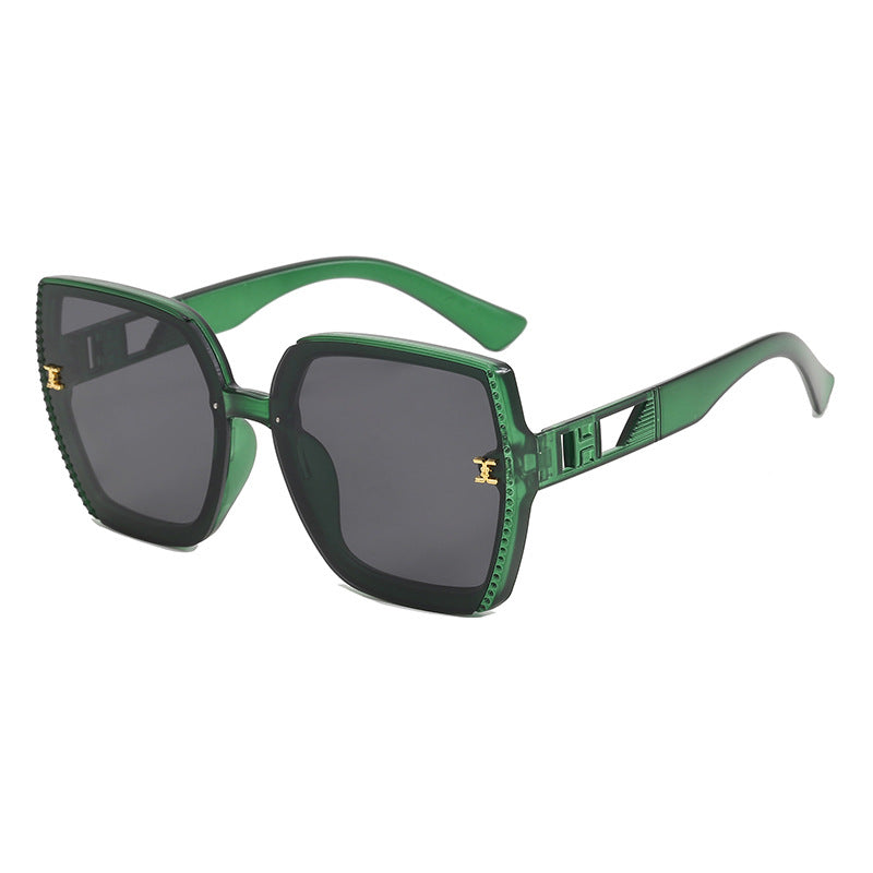 Ladies square sunglasses with high-quality frame and UV protection Stornfield