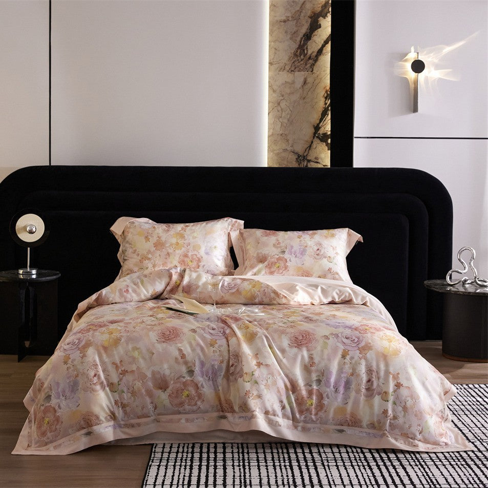 Luxurious bedding set made of cotton satin with marbled design