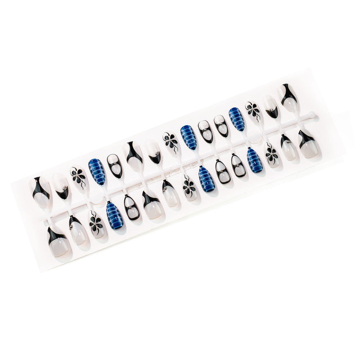 Elegant Press-On Nail Art Set with Creative Design Stornfield