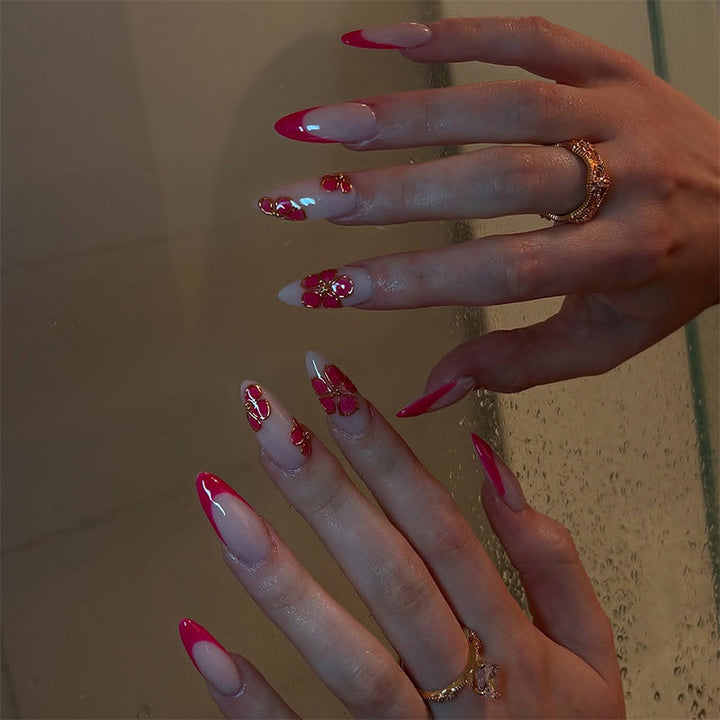 Artistic Press-On Nail Set with Floral and Ombre Design Stornfield 1788496157