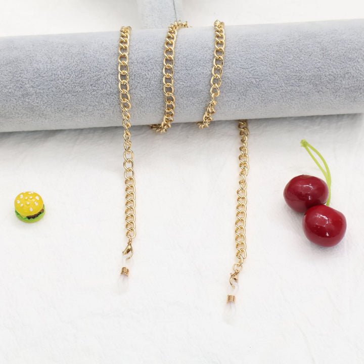 Modern Chain Eyewear Holder Stornfield