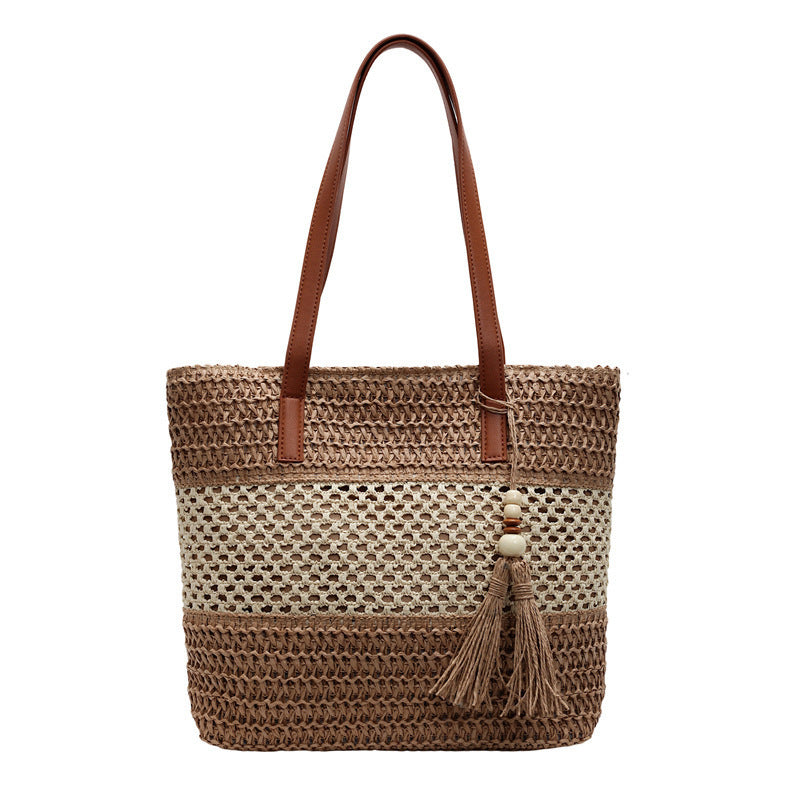 Beach bag with decorative tassel pendant Stornfield
