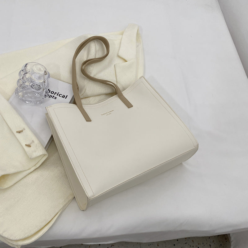 Minimalist Leather Tote Bag Stornfield