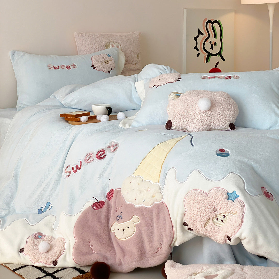 Children's Embroidered Plush Duvet Cover Set with Ice Cream & Sheep Appliqués
