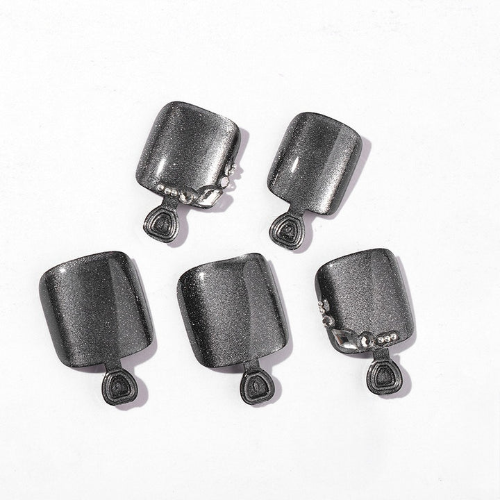 Artificial nail set with glossy surface and care accessories Stornfield