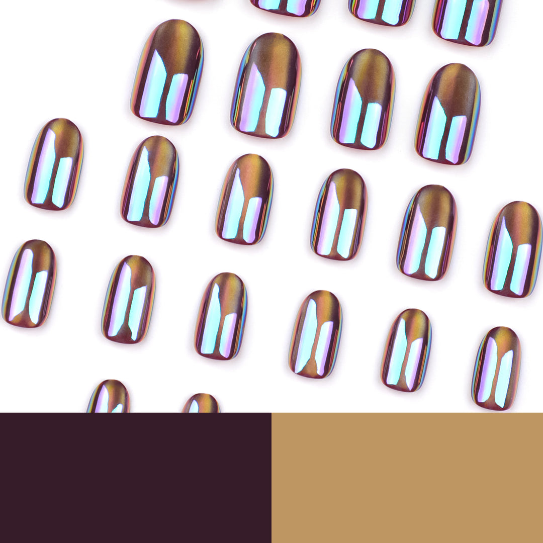 Shiny nail art with holographic effect Stornfield