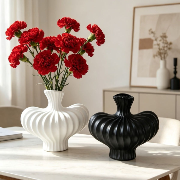Decorative Artistic Vase Stornfeild