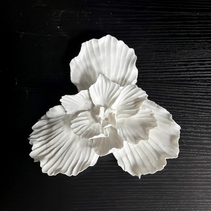 Elegant Decorative Floral Sculpture