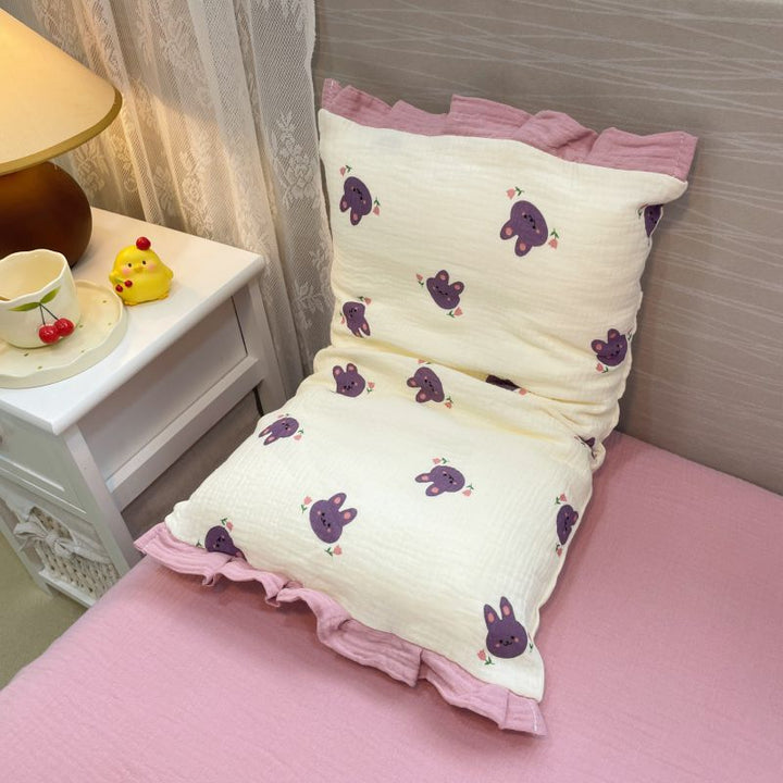 Cozy reading pillow with ruffles and muslin cotton cover