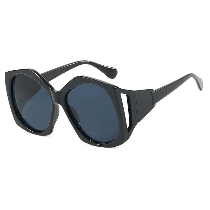 Women oversized sunglasses with futuristic design Stornfield