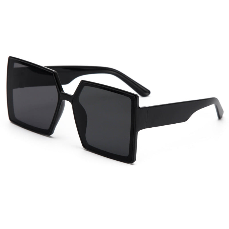 Women's Fashionable oversized sunglasses in modern hexagon design Stornfield