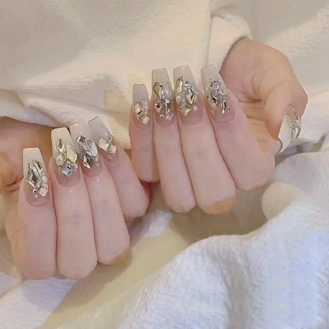 Luxury Rhinestone-Embellished Press-On Nail Set