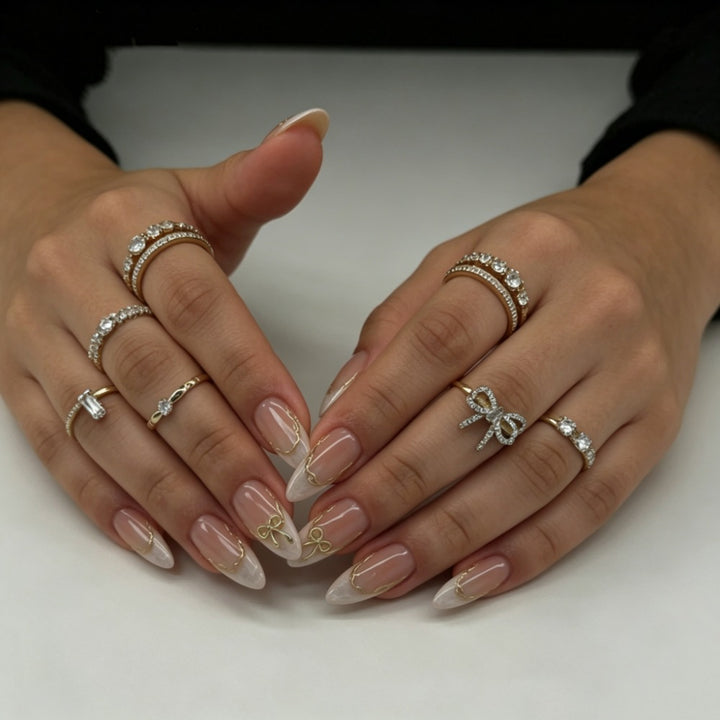 Elegant Press-On Nail Set with Gold Accents Stornfield