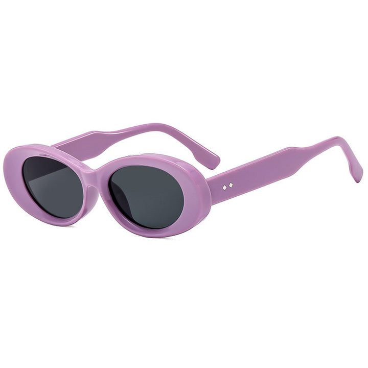 Women's fashionable sunglasses in elegant retro style Stornfield