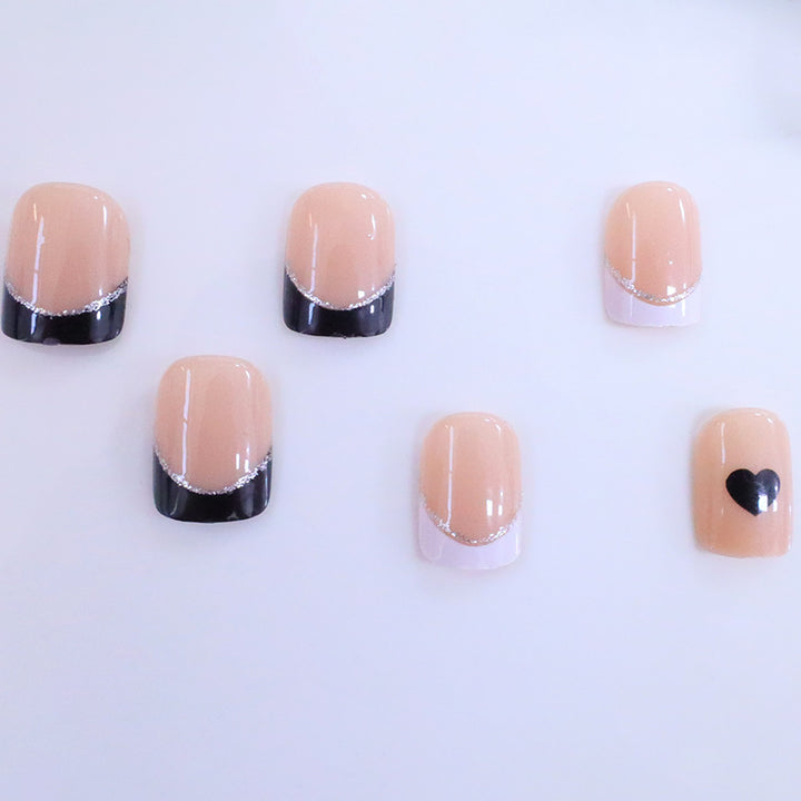 Elegant Heart-Design Press-On Nail Set Stornfield