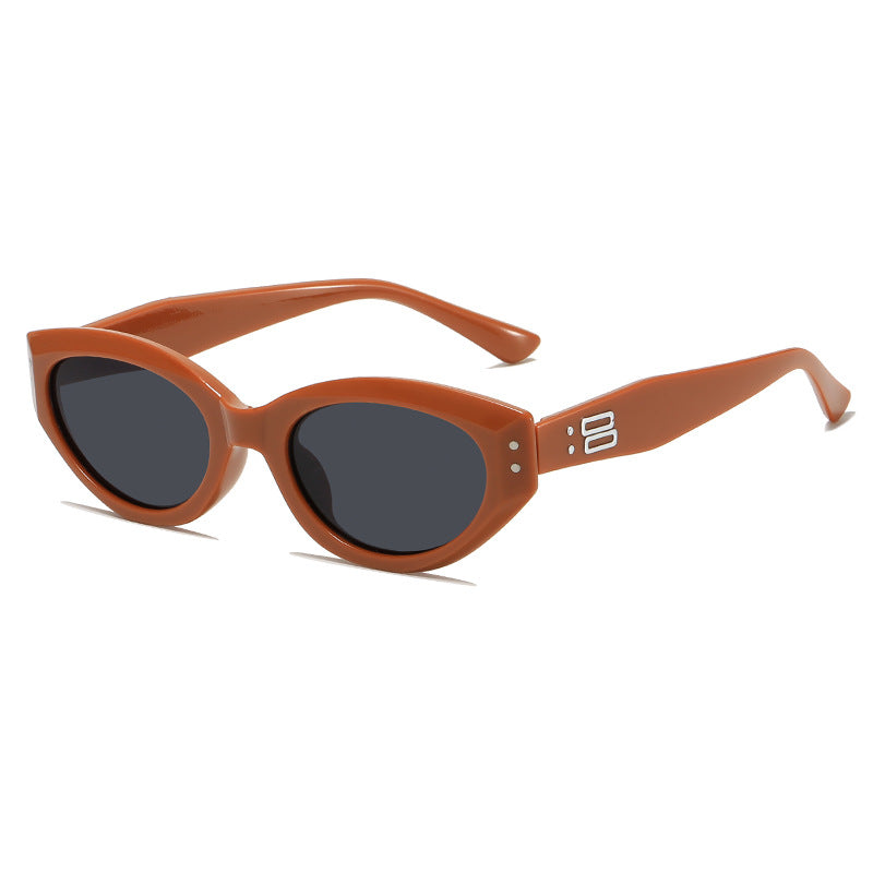 Vintage-Inspired Elegant Cat Eye Sunglasses Stornfield