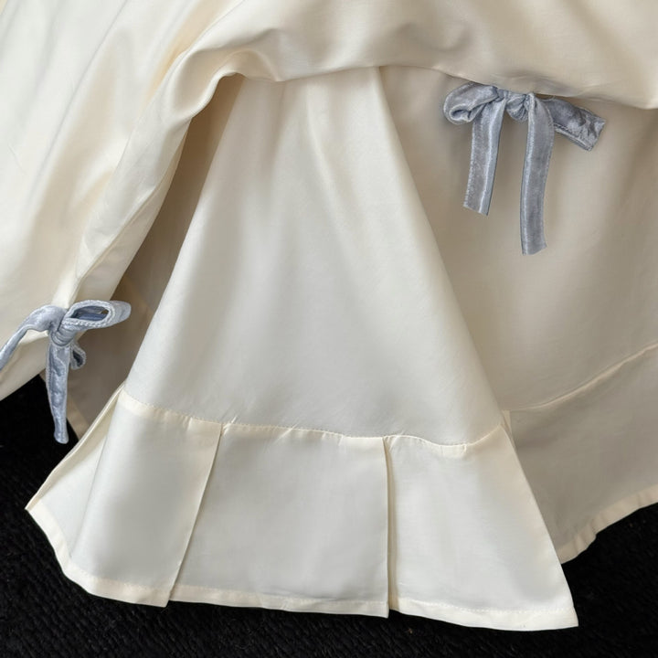 Embroidered Floral Cotton Sateen Duvet Cover Set with Velvet Tie Closures