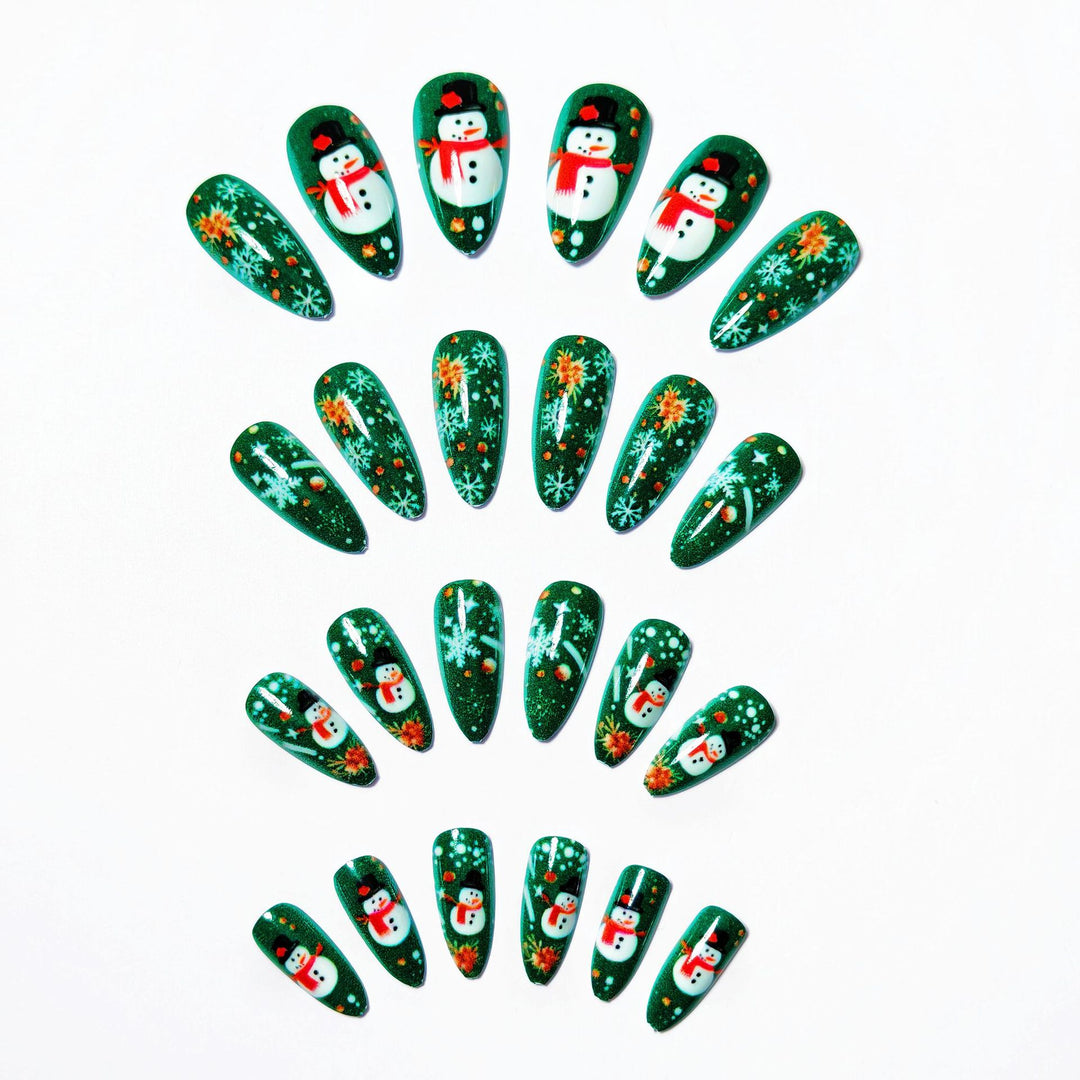 Artificial nails with festive snowman design Stornfield