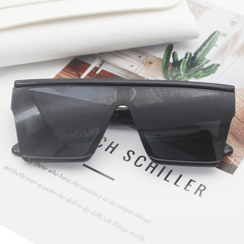 Women’s Sporty Sunglasses in Trendy Shield Design Stornfield