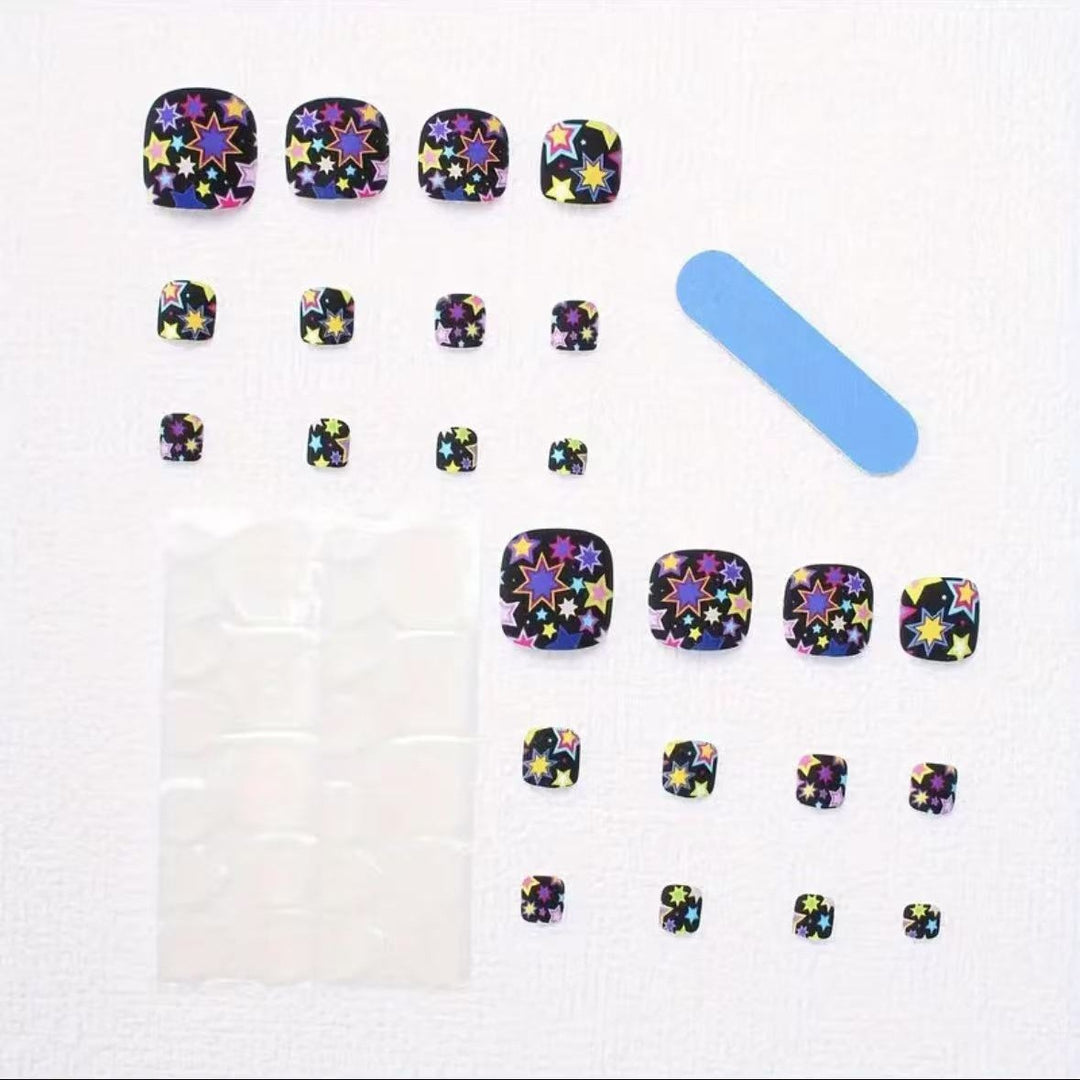 Nail art set with colorful star pattern Stornfield